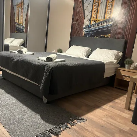 Downtown Parliament Apartment Belgrade